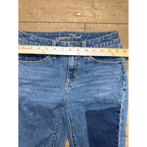 Universal Thread Women's Jeans Size 0/25R Blue‎ Patchwork Cropped Raw Hem Denim - Picture 3 of 6